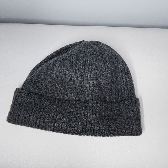 Universal thread Charcoal and woven Wool yarn beanie one size - Picture 2 of 3